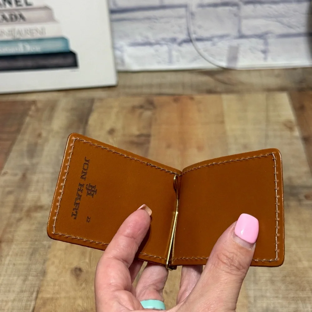 Jon hart mcclip Brown color monogram WMH